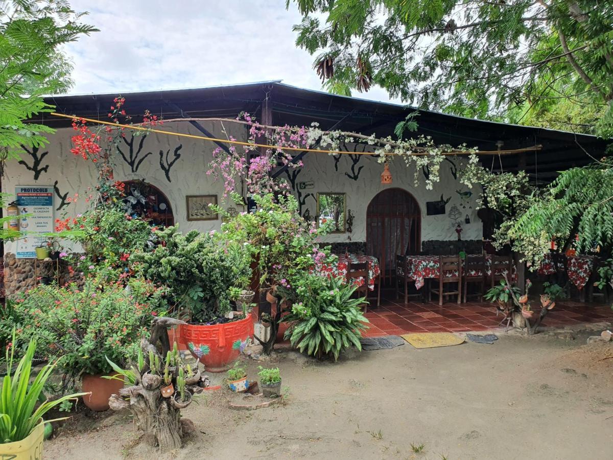 Alojamiento Casa De Campo Los Cactus 비야비에하 외부 사진